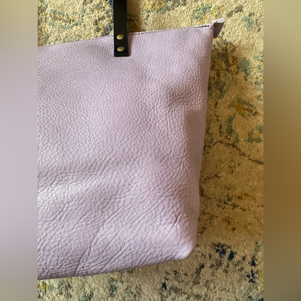 NEW 🦄 Portland Leather Large Wisteria Zip Tote - Picture 10 of 16